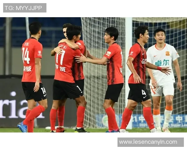 杭州篮球队配合问题引发热议球迷与专家各抒己见探讨战术调整必要性