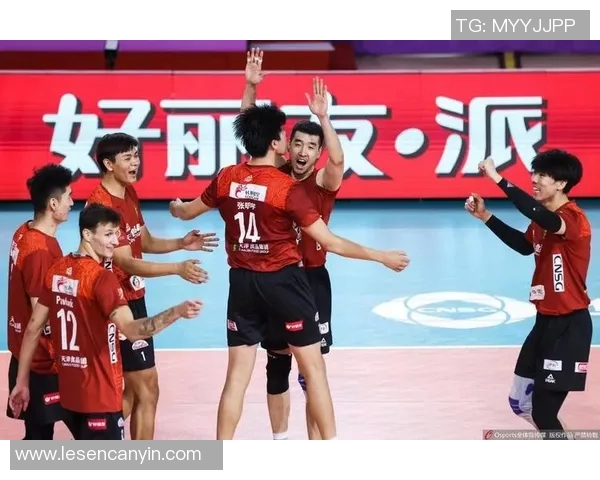 南京排球队战术创新引领潮流成就排球新高峰